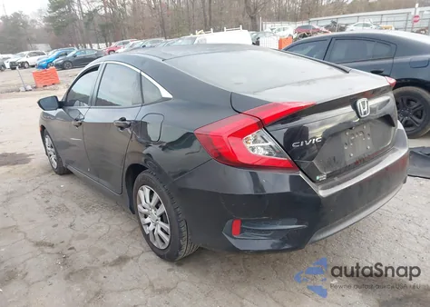 2018 Honda Civic Lx z USA, uszkodzony, nr VIN 2HGFC2F58JH582248